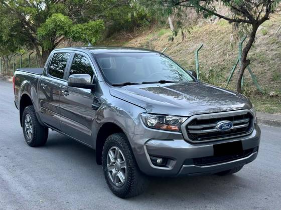 FORD RANGER 2.2 XLS 4X4 CD 16V DIESEL 4P AUTOMÁTICO FORD RANGER 2.2 XLS 4X4 CD 16V DIESEL 4P AUTOMÁTICO